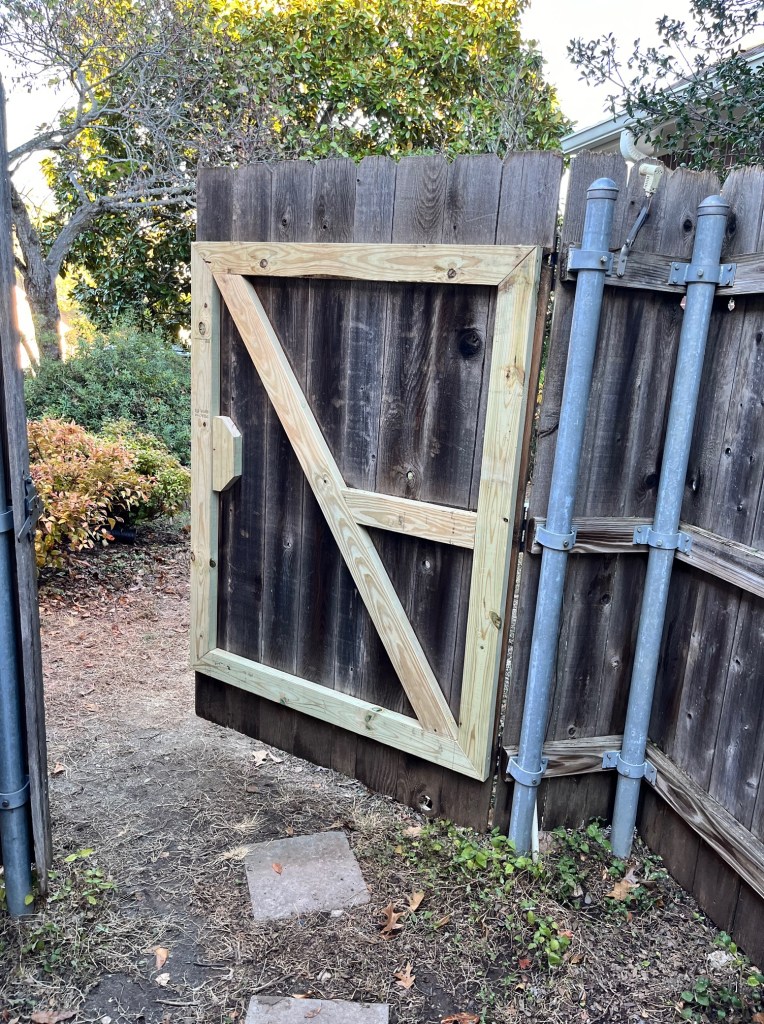 fence gate repair